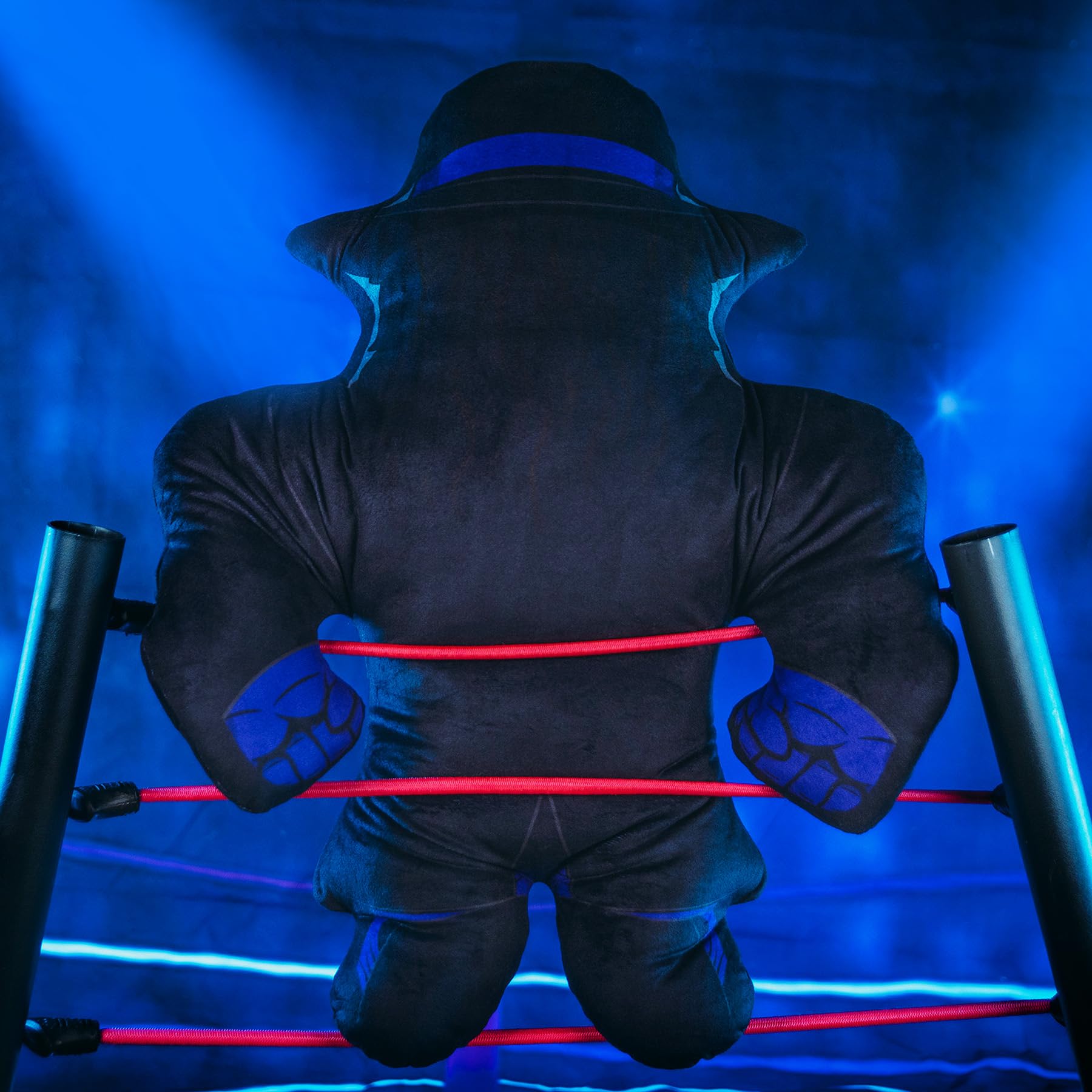 Foto 3 pulgar | Peluche Bleacher Creatures Wwe The Undertaker De 24 Pulgadas Con Sombrero - Venta Internacional
