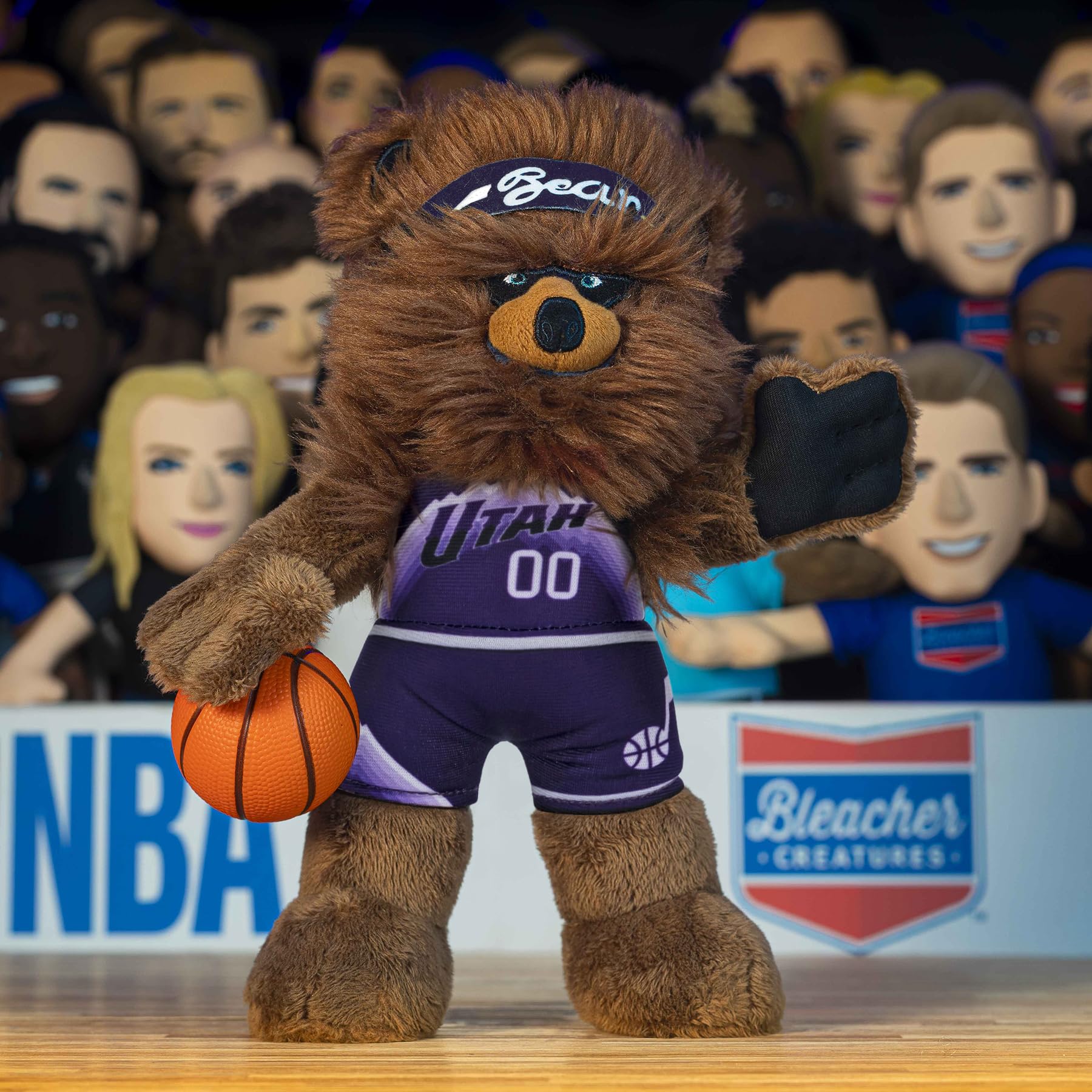 Foto 2 | Figura De Peluche Bleacher Creatures Utah Jazz Bear 10, Mascota De La Nba - Venta Internacional.