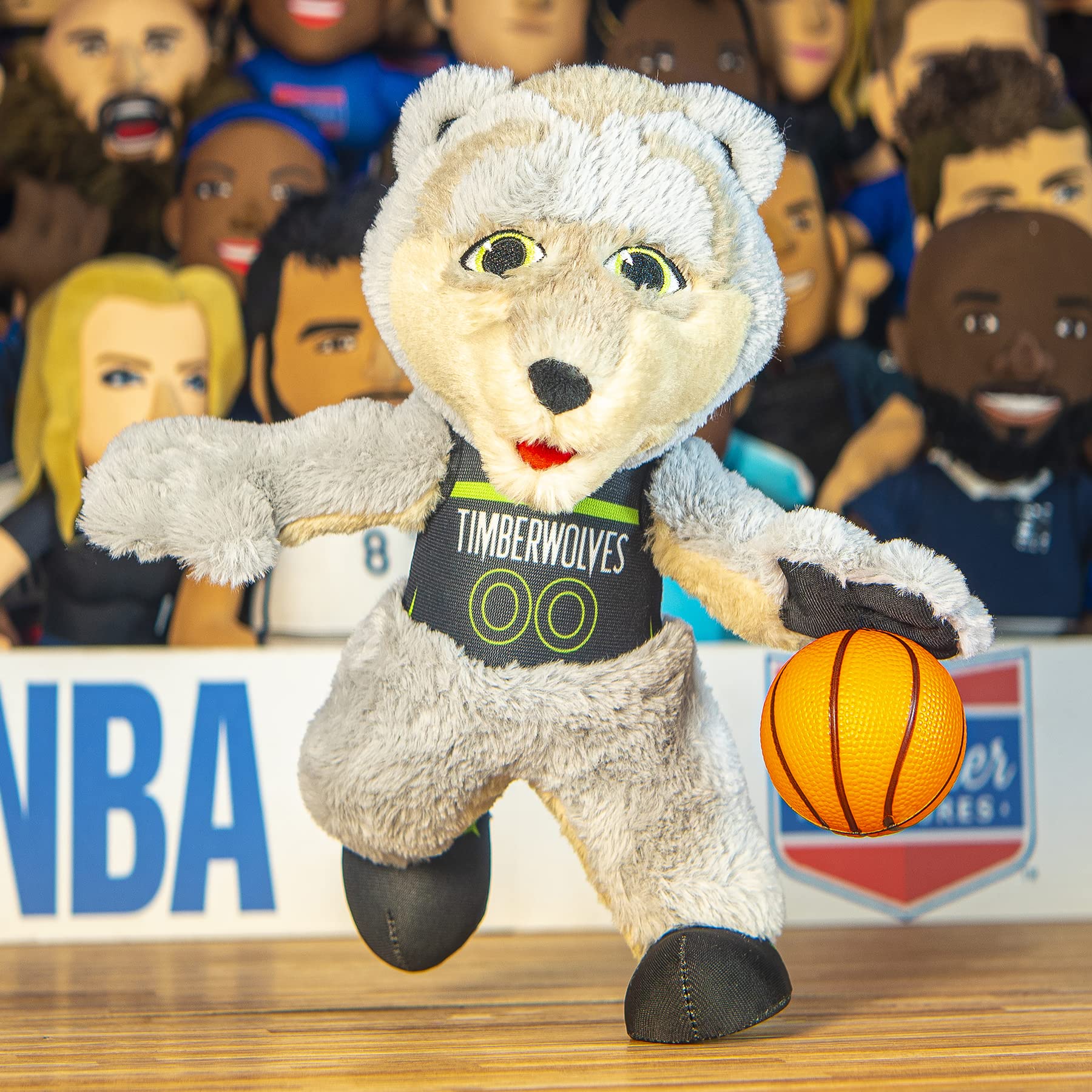 Foto 5 pulgar | Figura De Peluche Bleacher Creatures Minnesota Timberwolves Crunch - Venta Internacional.