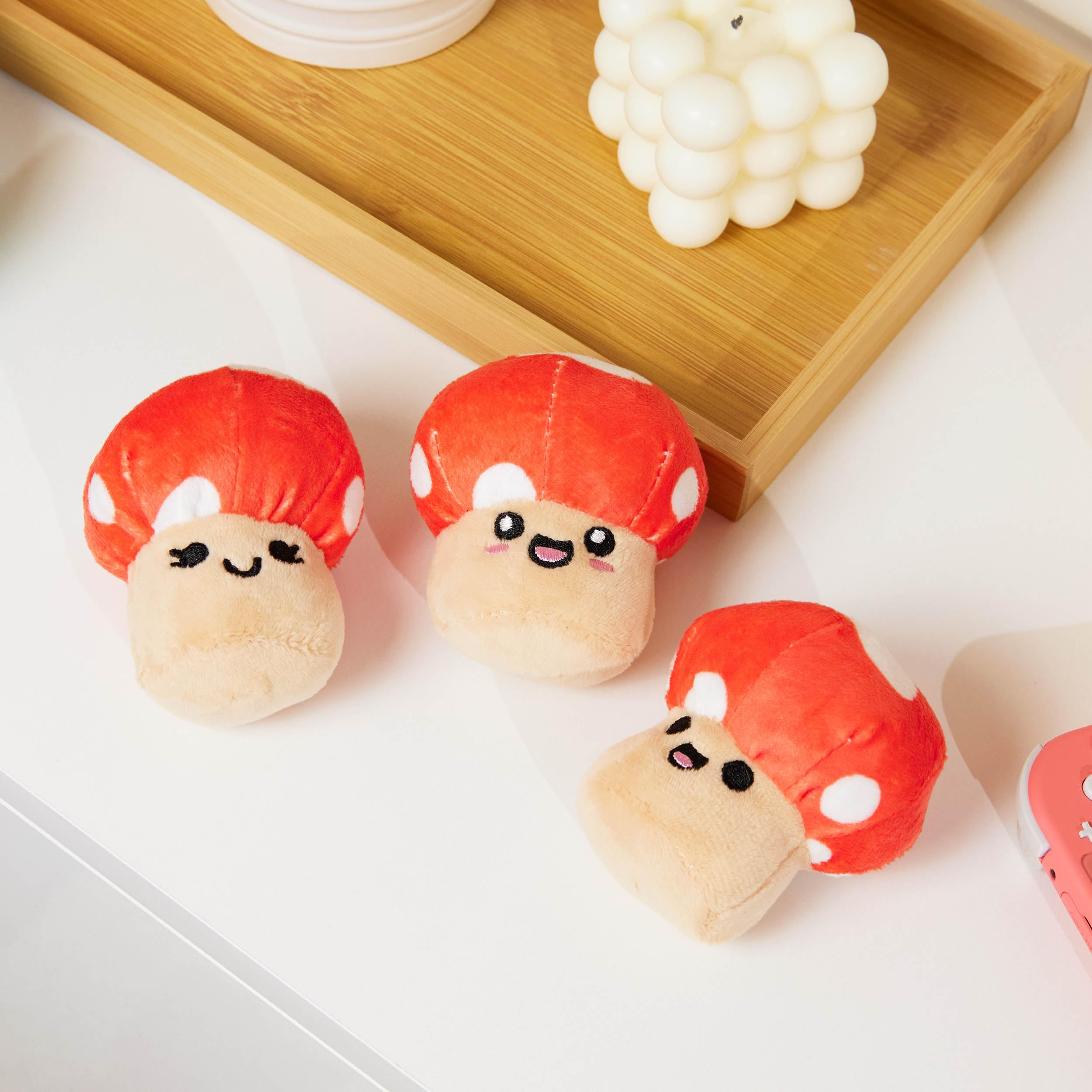 Foto 5 pulgar | Decoración De Hongos De Peluche, Apoyo Emocional, ¿qué Memes? - Venta Internacional.