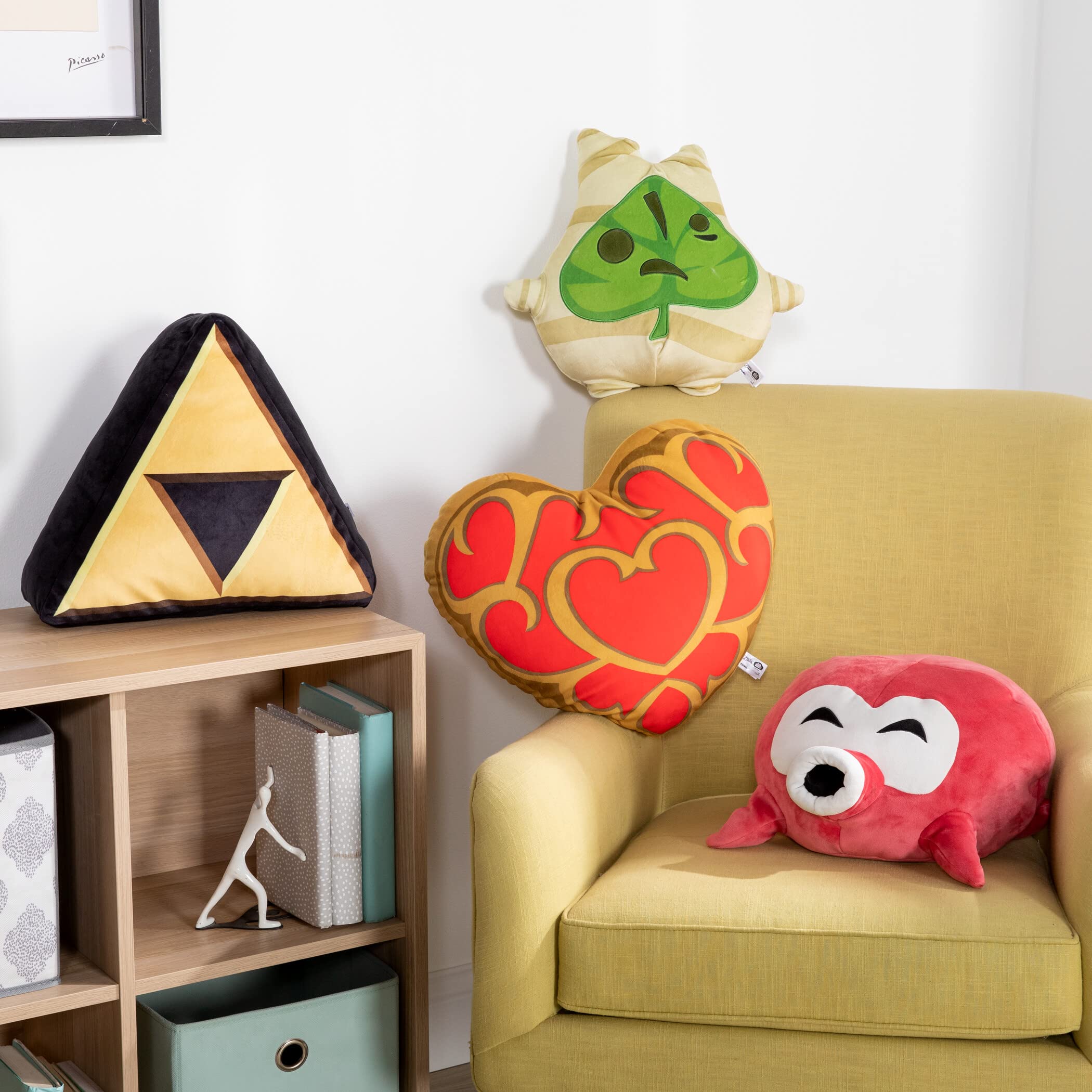 Foto 3 pulgar | Peluche Toy Club Mocchi-mocchi- Nintendo The Legend Of Zelda Triforce Tears Of The Kingdom 38 Cm - Venta Internacional.