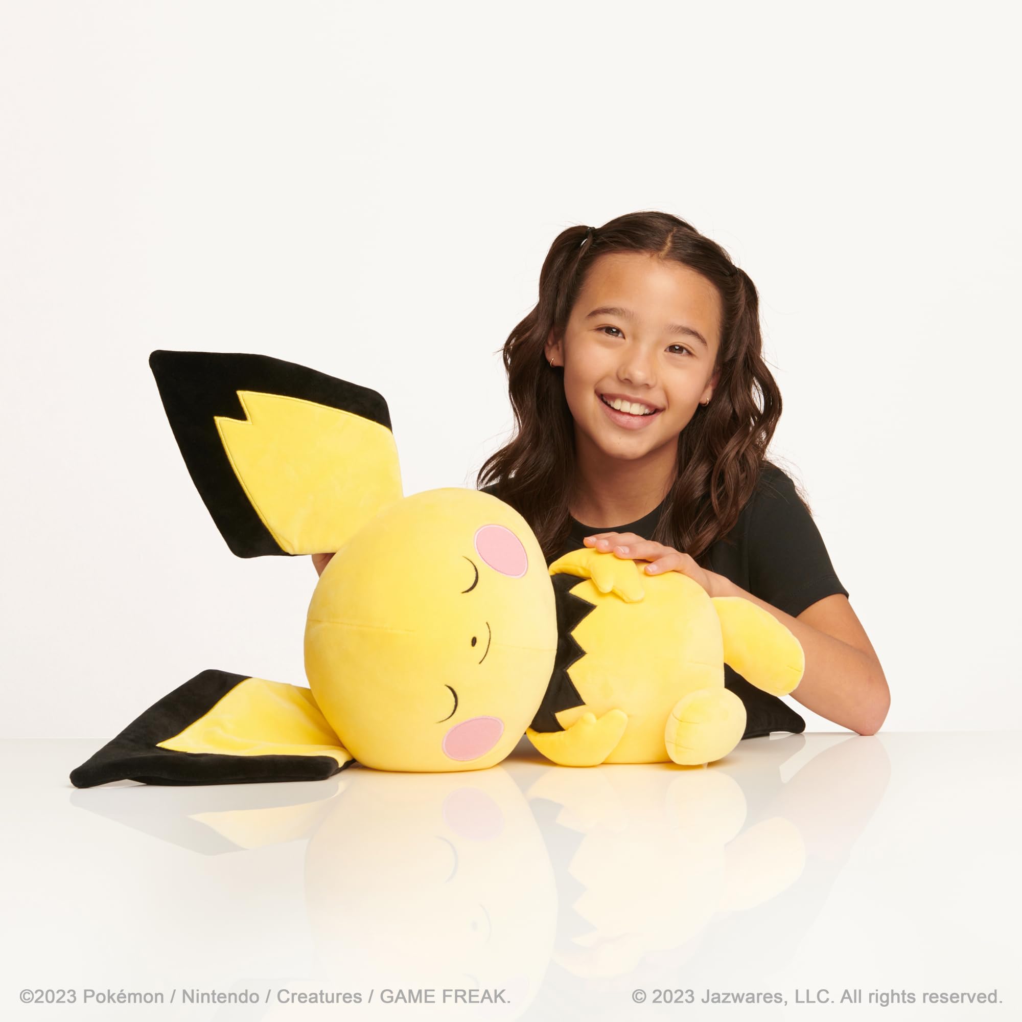 Foto 3 pulgar | Peluche Pokémon Pichu Sleeping 45 Cm Con Licencia Oficial - Venta Internacional.