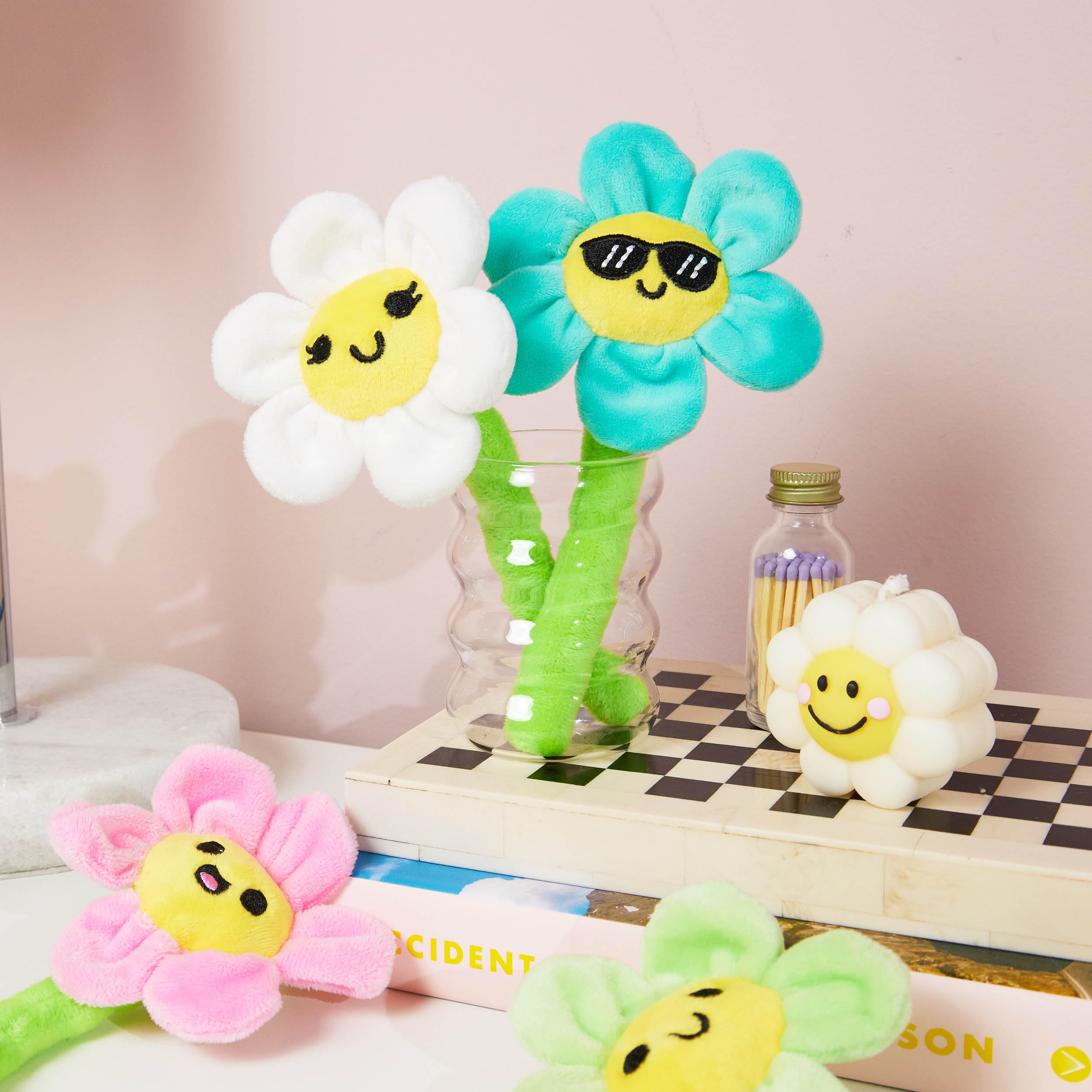 Foto 5 pulgar | Flores De Peluche ¿qué Memes? Flores De Apoyo Emocional - Venta Internacional.
