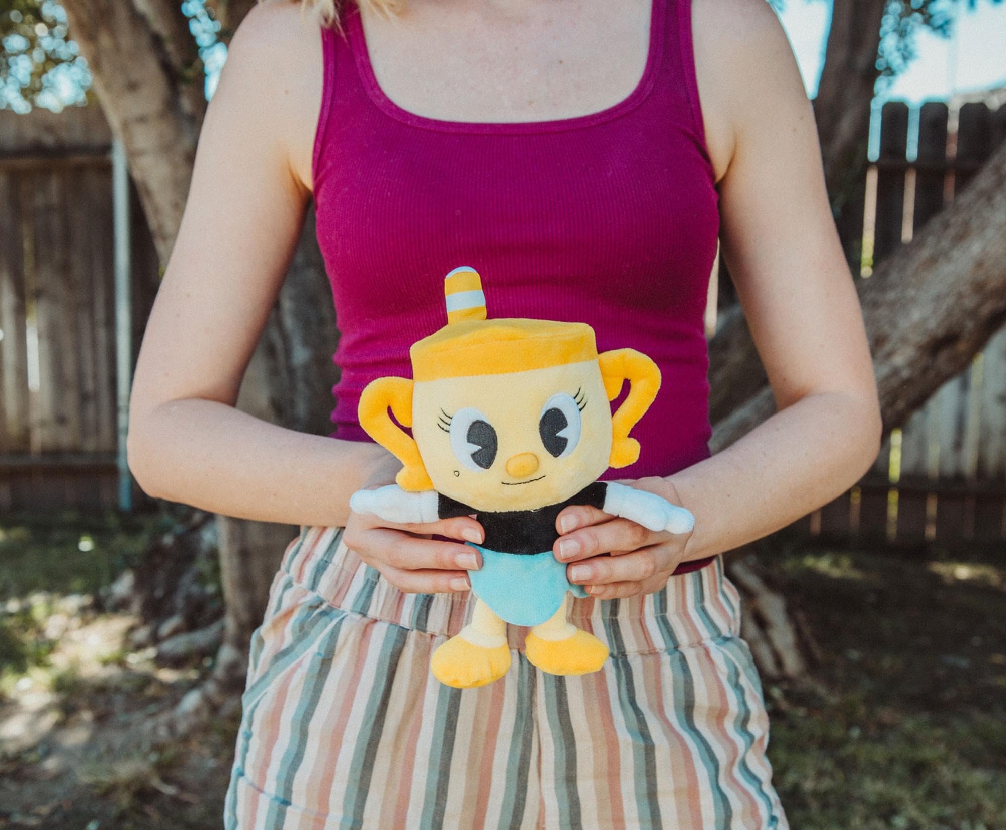 Foto 6 | Peluche Toynk Cuphead Ms. Chalice 20 cm - Venta Internacional