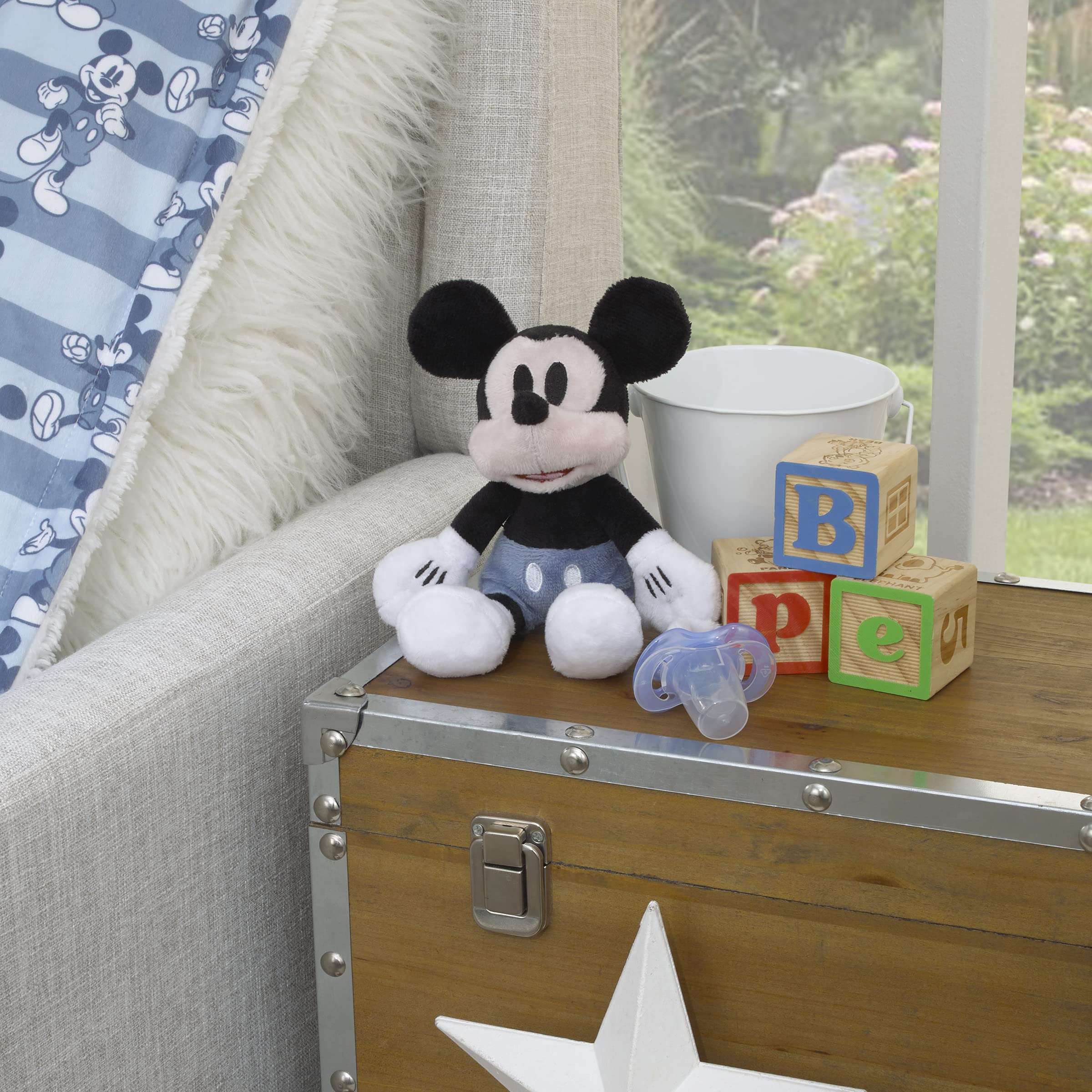 Foto 5 pulgar | Soporte Para Chupetes Disney Mickey Mouse Plush Buddy - Venta Internacional.