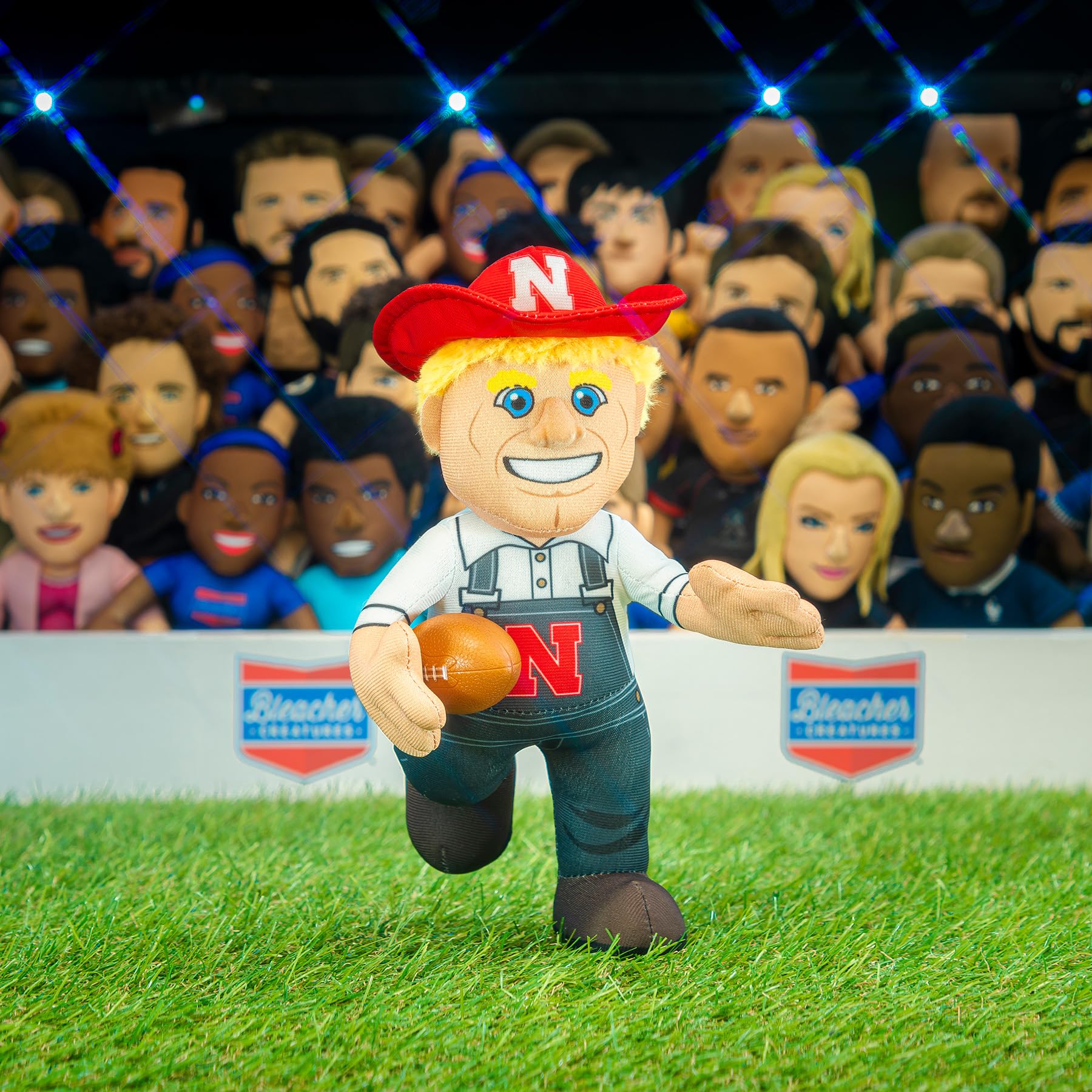 Foto 5 pulgar | Figura De Peluche Bleacher Creatures Nebraska Herbie The Husker - Venta Internacional.