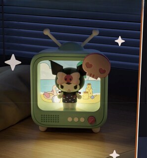Foto 3 | Adornos De Juguete Con Luz Nocturna Diseño De Anime De Sanrio Kuromi - Venta Internacional.