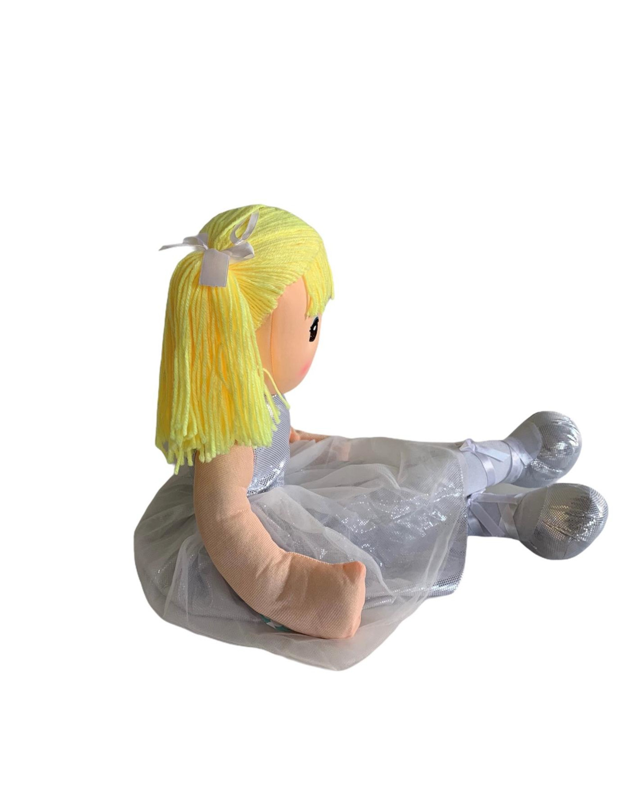 Foto 4 pulgar | Peluche Yaca Muñeca Sarita con Vestido Gris