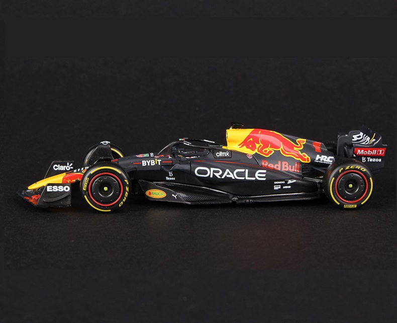 Foto 3 pulgar | Carro A Escala F1 Bburago Redbull Max Verstappen #1 Formula 1 color Negro