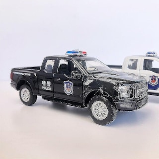 Foto 3 | Venta Internacional - Coche De Policía De Aleación A Escala 1:32 De Juguete Fundido A Presión Con Sonido Y L