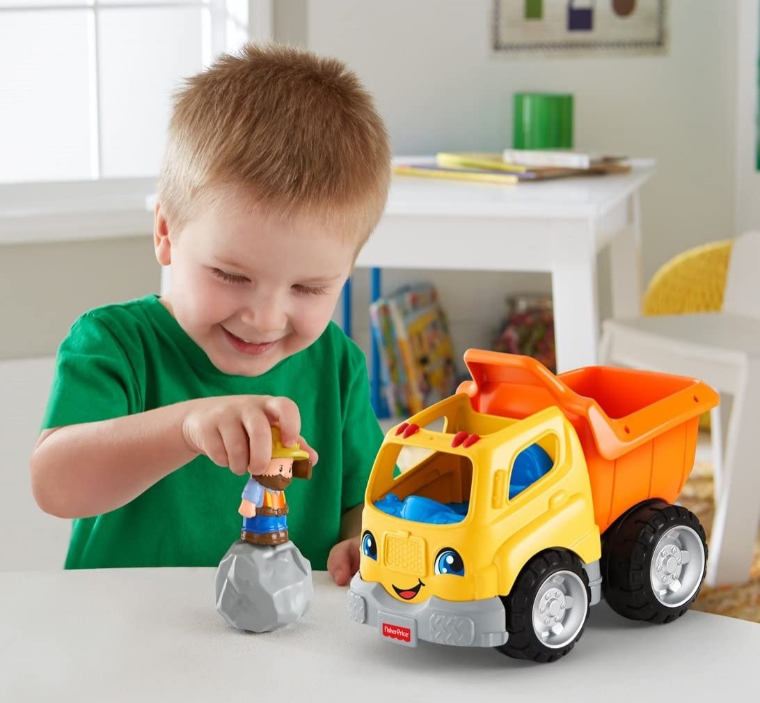 Fisher price little people dump truck online