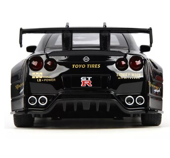Foto 3 | Carro De Coleccion Nissan Gtr R35 1:32 Autos A Escala Negro Lineas Amarilas
