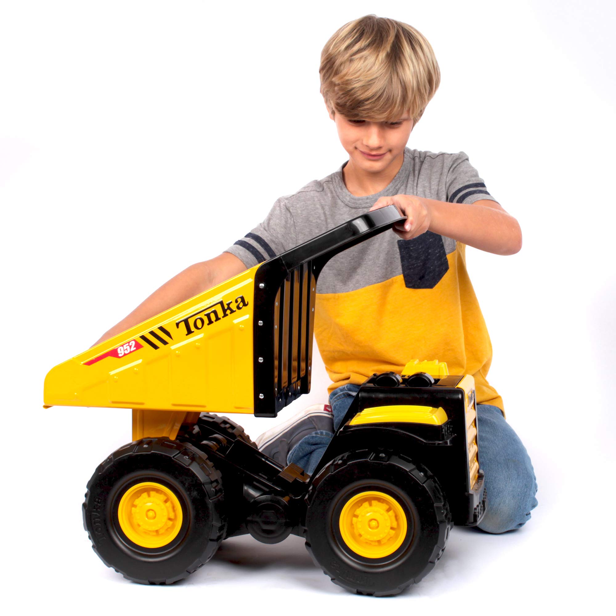 Foto 2 | Camión Volquete Tonka Steel Mighty Yellow Para Niños Mayores De 3 Años - Venta Internacional.