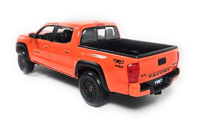 Foto 3 | Maqueta De Coche Fundido Maisto 1:27 Se 2023 Toyota Tacoma Trd Pro - Venta Internacional.
