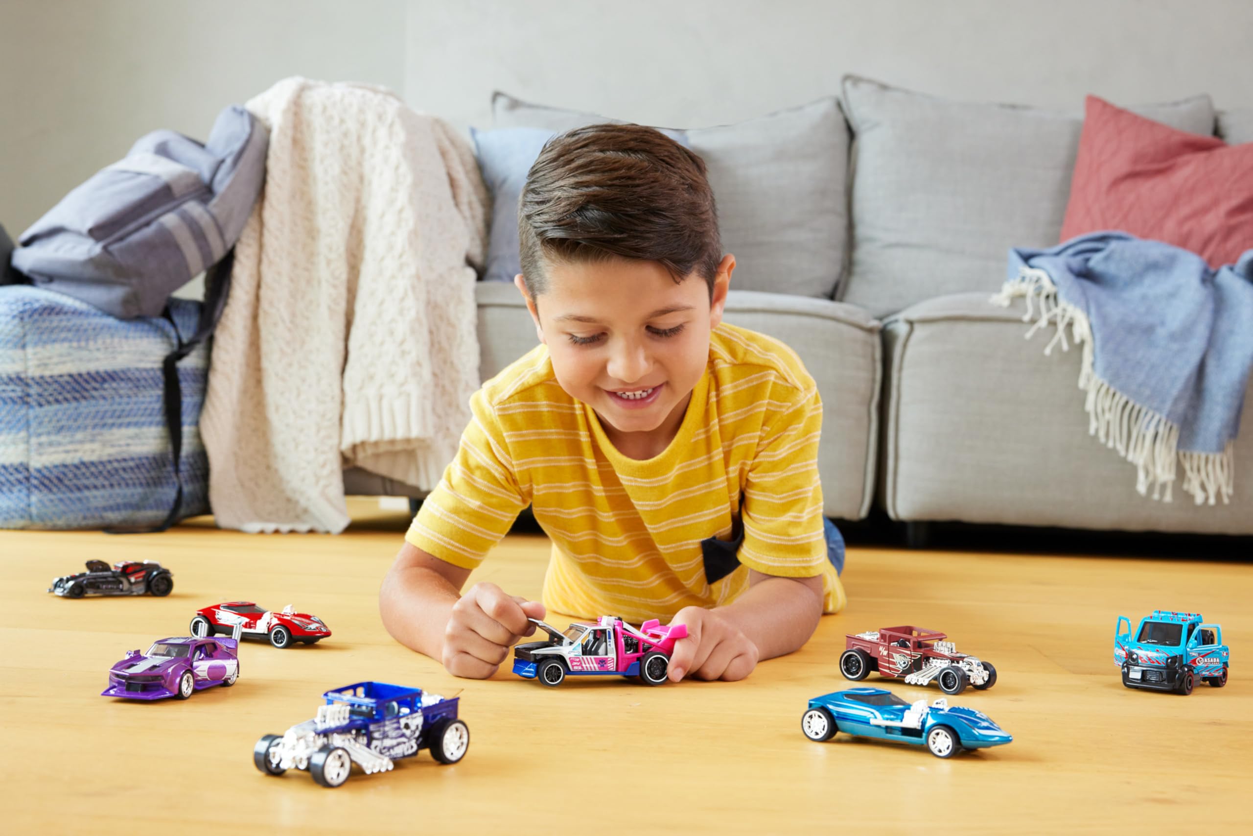 Foto 3 pulgar | Toy Cars Hot Wheels, Paquete De 2 Unidades, Escala 1:43 Con Motor Retráctil - Venta Internacional.