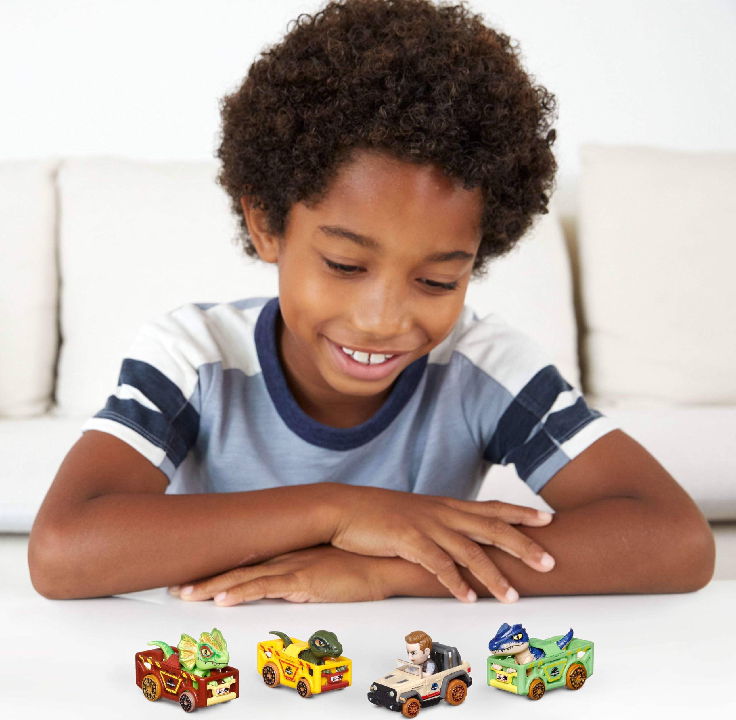 Foto 3 pulgar | Toy Cars Hot Wheels Racerverse, Paquete De 4 Unidades, Jurassic World - Venta Internacional.