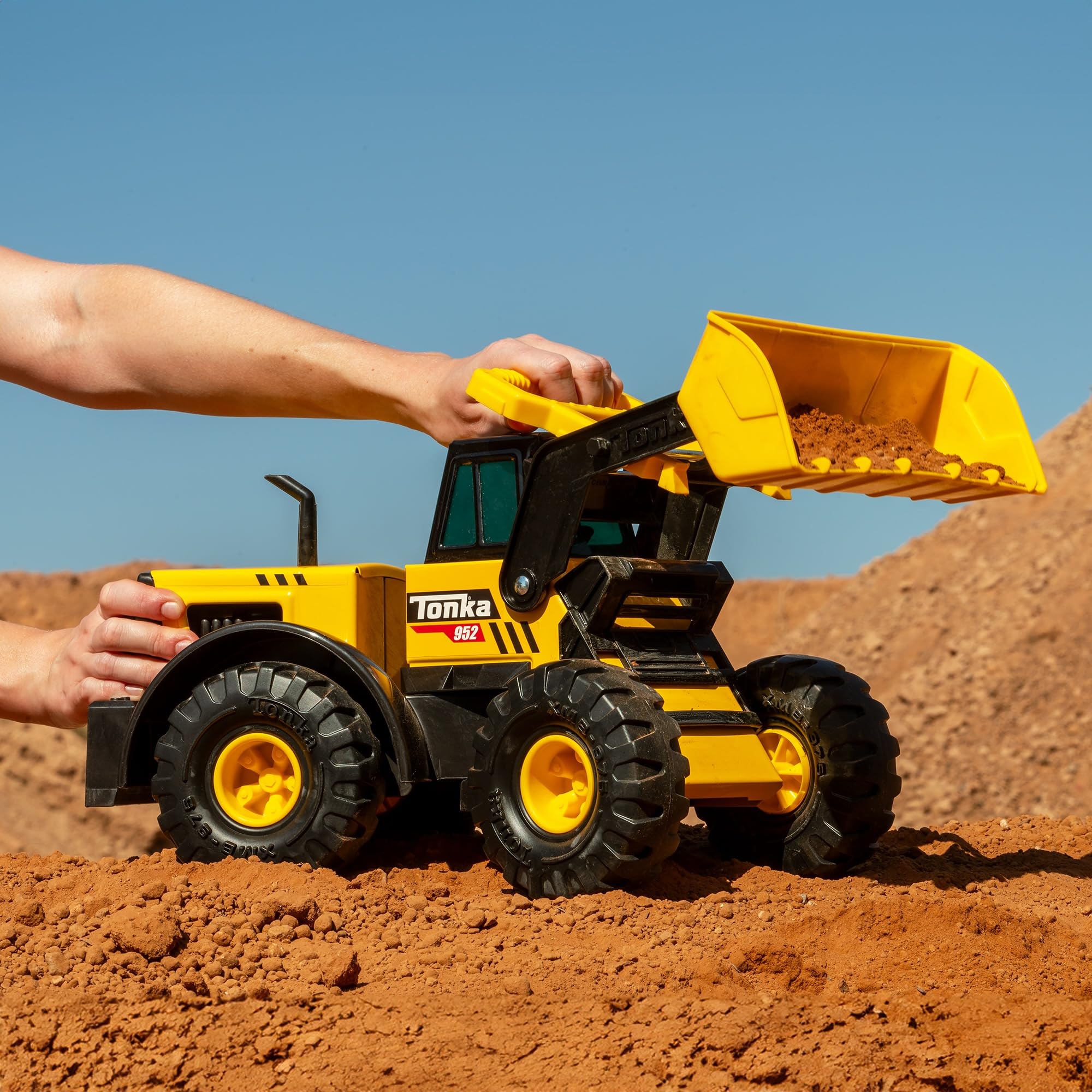 Foto 4 pulgar | Cargador Frontal Tonka Steel Classics Para Camiones De Construcción, Color Amarillo - Venta Internacional.