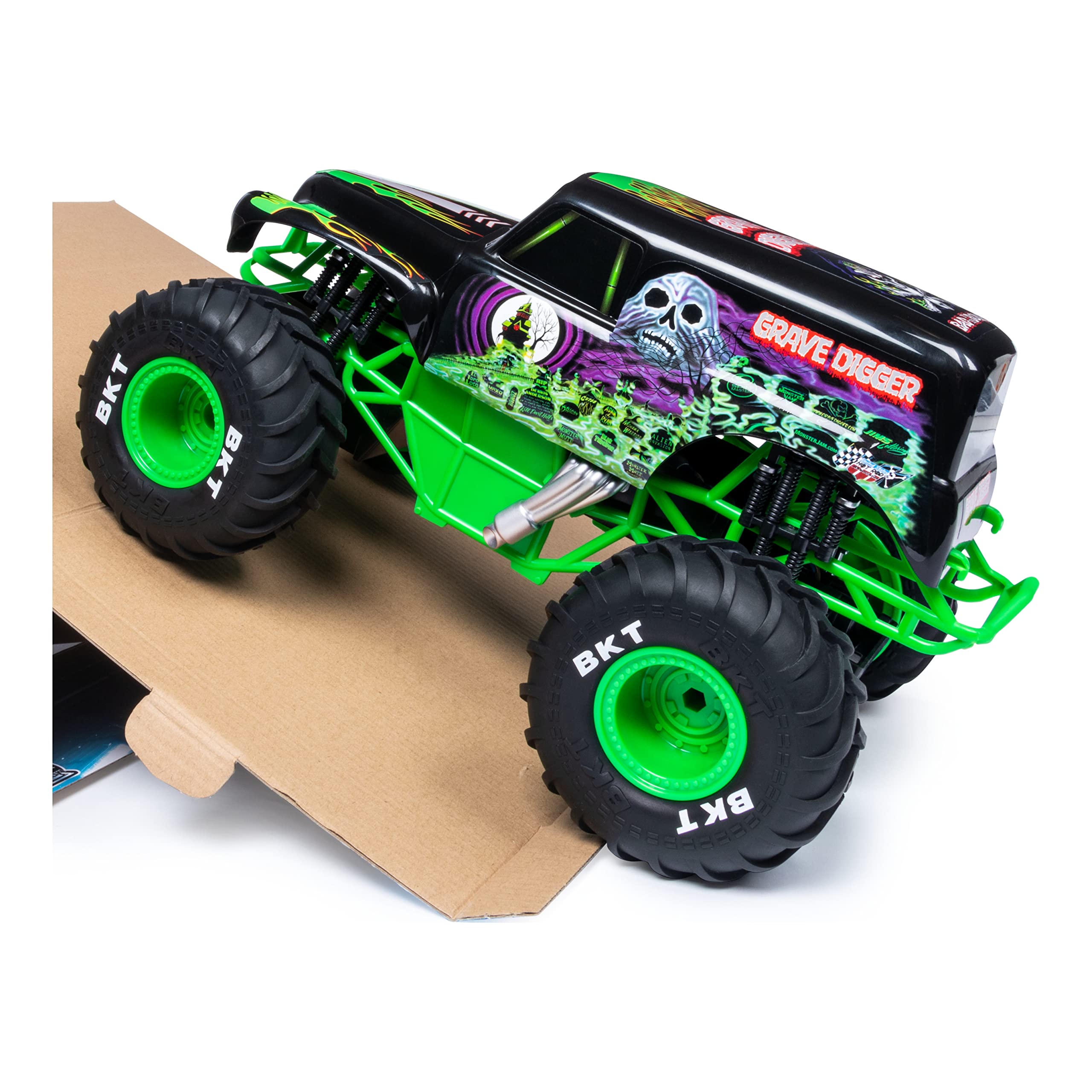Foto 8 pulgar | Camión A Control Remoto Monster Jam Grave Digger A Escala 1:15 - Venta Internacional.