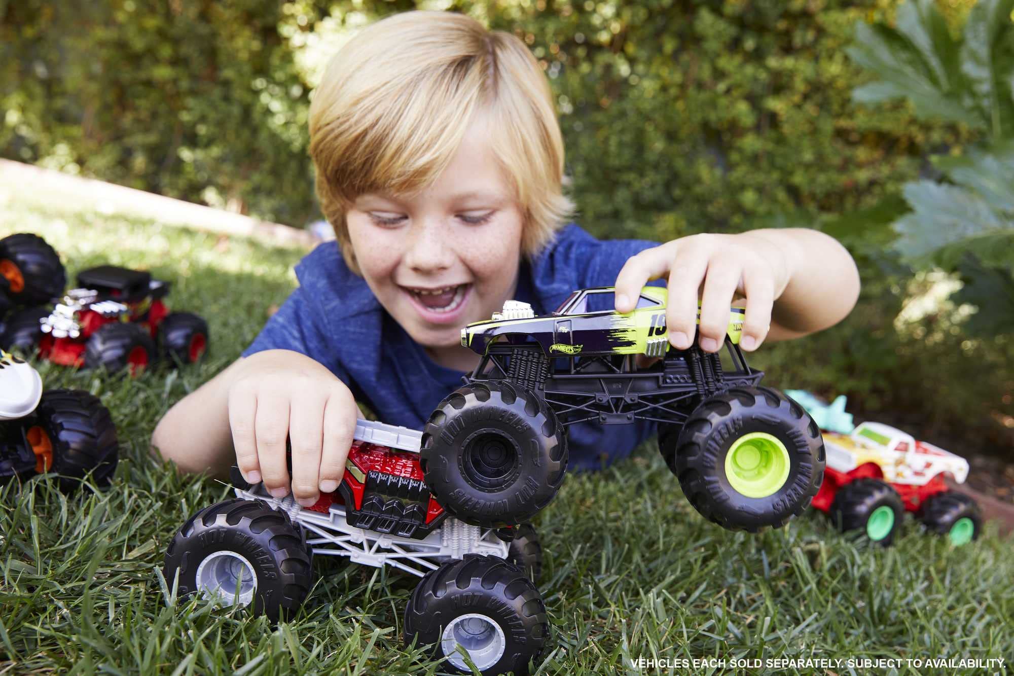 Foto 3 pulgar | Toy Monster Truck Hot Wheels Bigfoot In+u53 A Escala 1:24 - Venta Internacional.