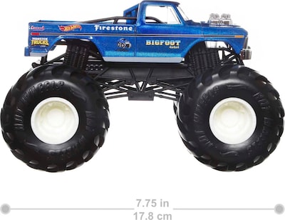 Foto 3 | Toy Monster Truck Hot Wheels Bigfoot In+u53 A Escala 1:24 - Venta Internacional.