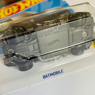 Foto 7 | Batmóvil Hot Wheels Fundido A Presión The Batman 2022 Gris 178/250 - Venta Internacional.