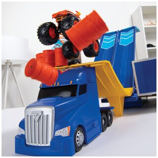 Foto 3 | Camión Monster Jam Transforming Hauler-Venta Internacional