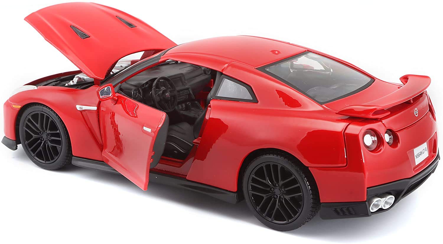 Foto 4 pulgar | Kit De Maquetas Fundido A Presión Del Nissan Gt-r 2017 A Escala 1:24 Bburago - Venta Internacional.