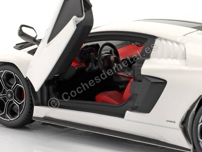 Foto 4 | Coche Fundido A Presión Bburago B18-21102 Countach Lpi 800-4 A Escala 1:24 - Venta Internacional.