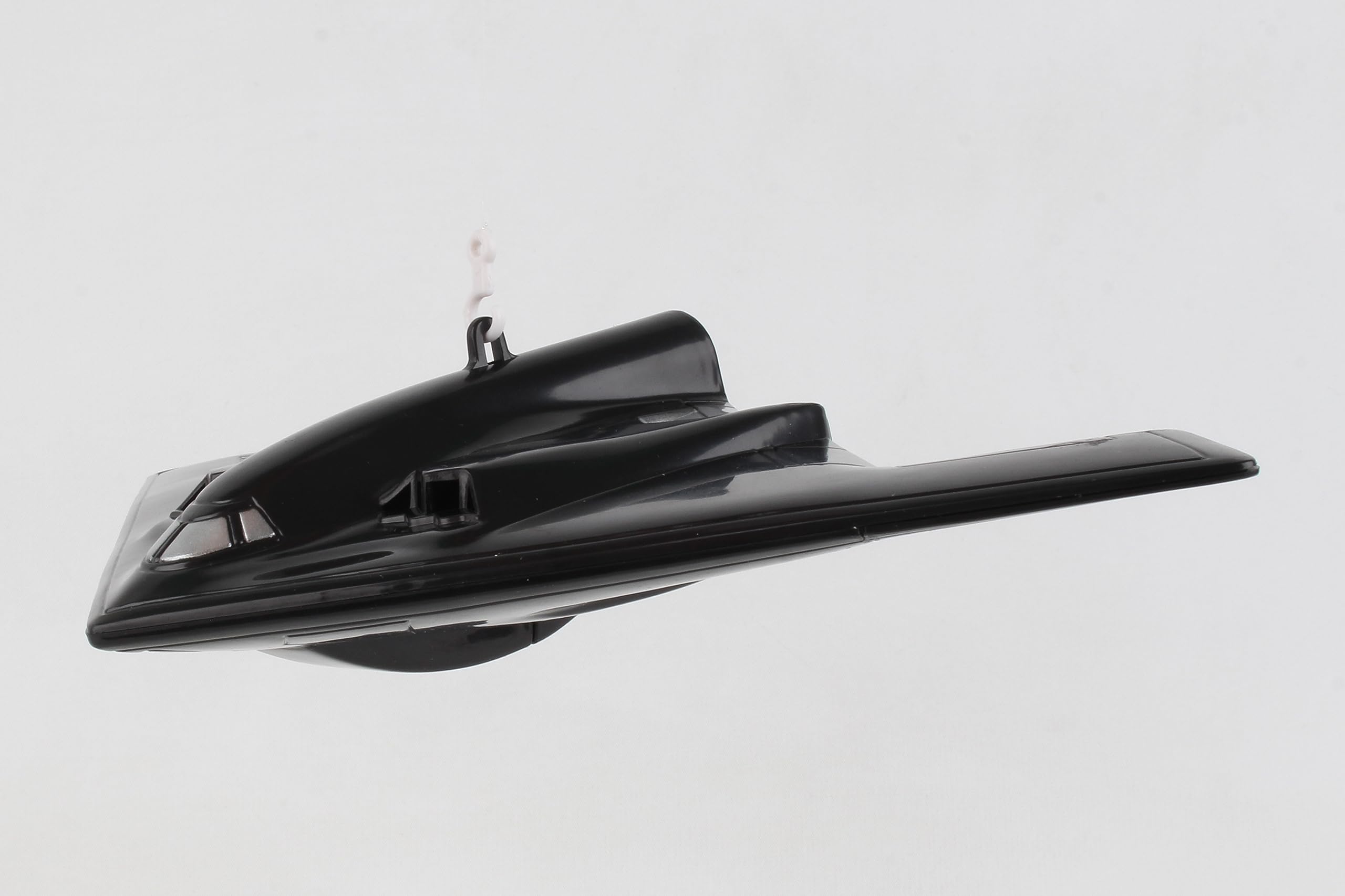 Foto 4 | Bombardero Flying Toy Daron B-2, Funciona Con Pilas Y Cuerda - Venta Internacional.