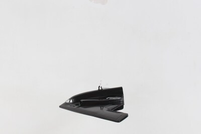 Foto 7 | Bombardero Flying Toy Daron B-2, Funciona Con Pilas Y Cuerda - Venta Internacional.