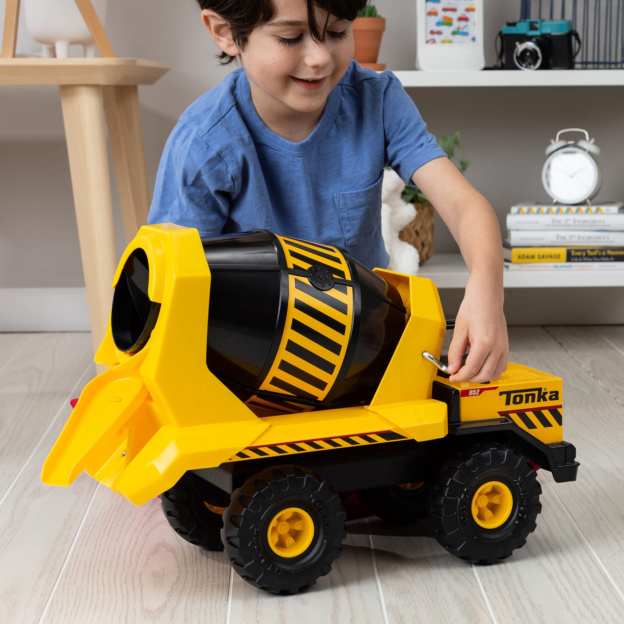 Foto 2 | Mezcladora De Cemento Toy Truck Tonka Steel Classics Mighty, Amarilla - Venta Internacional.
