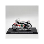 Motocicleta Fundida A Presión Luppa Yamaha Rd05 250 1968 Phil Read 1:24 - Venta Internacional.