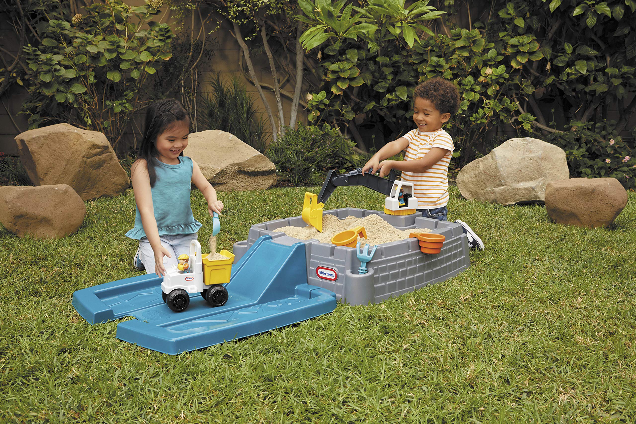 Foto 2 | Excavadora Sandbox Little Tikes Dirt Diggers Para Niños Con Accesorios - Venta Internacional.