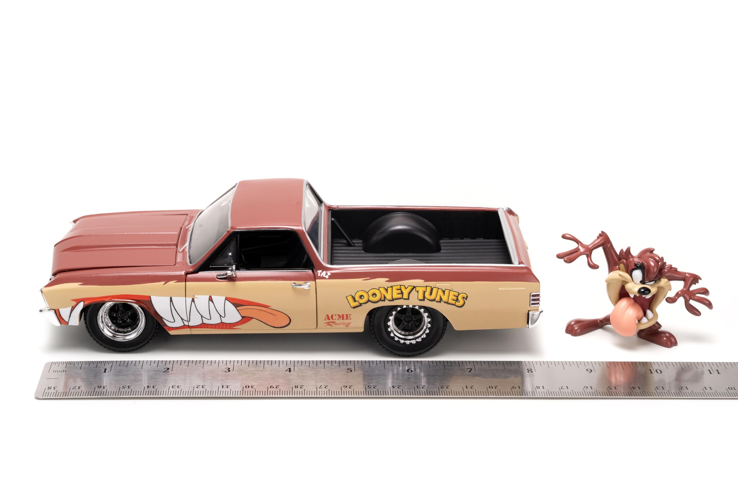 Foto 4 pulgar | Coche De Juguete Jada Toys Looney Tunes 1967 Chevy El Camino 1:24 - Venta Internacional.