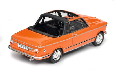 Foto 2 | Maqueta De Coche Schuco 1:43 Bmw 2002 Cabrio Baur Orange 450908600 - Venta Internacional.
