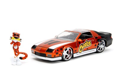 Foto 1 | Coche Fundido A Presión Jada Toys Cheetos 1985 Chevy Camaro Z28 1:24 - Venta Internacional.