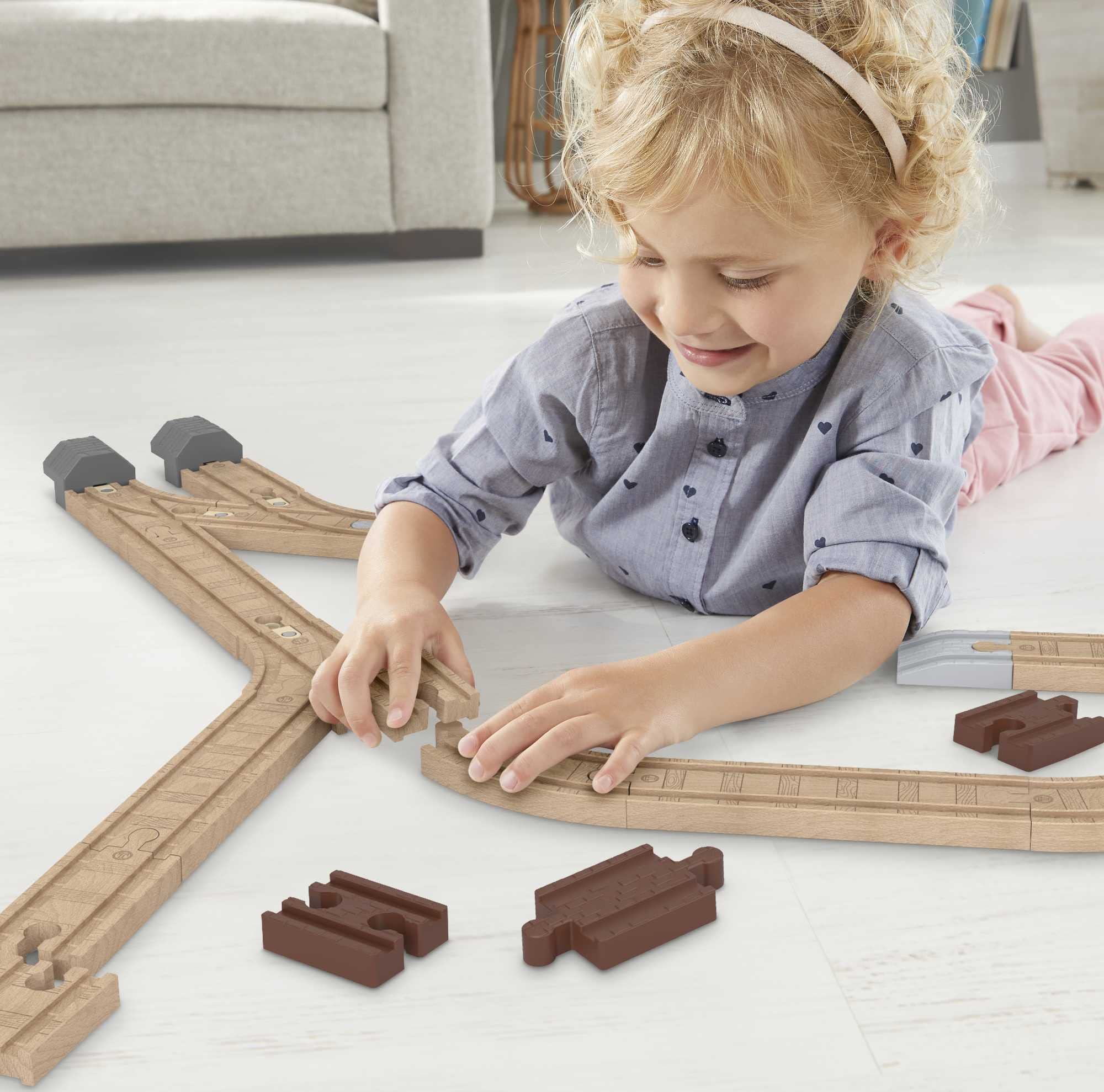 Foto 2 | Juego De Orugas De Juguete Thomas & Friends Wooden Railway, 22 Piezas - Venta Internacional.