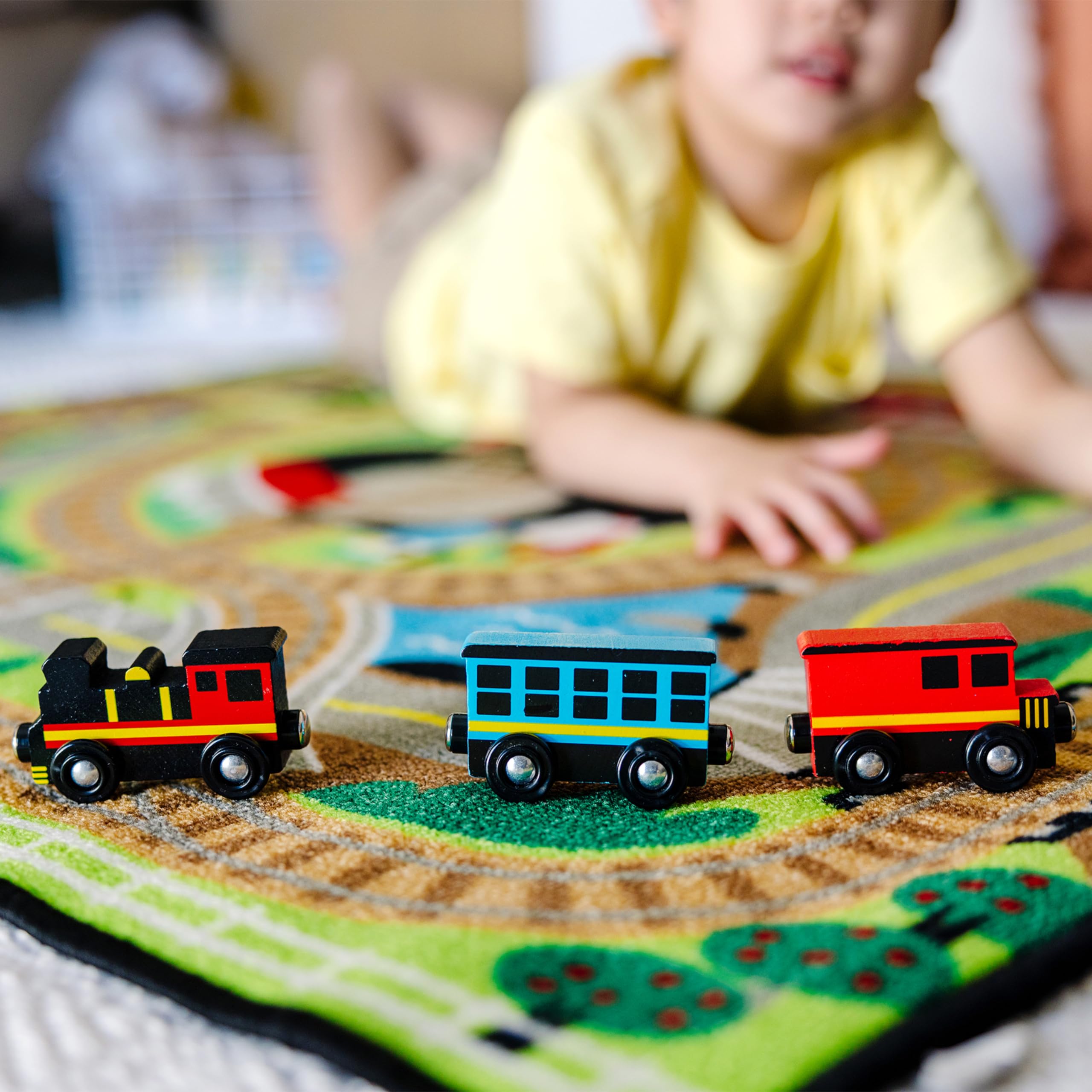 Foto 6 pulgar | Alfombra Activity Play Melissa & Doug Round The Rails Con 3 Vagones - Venta Internacional.