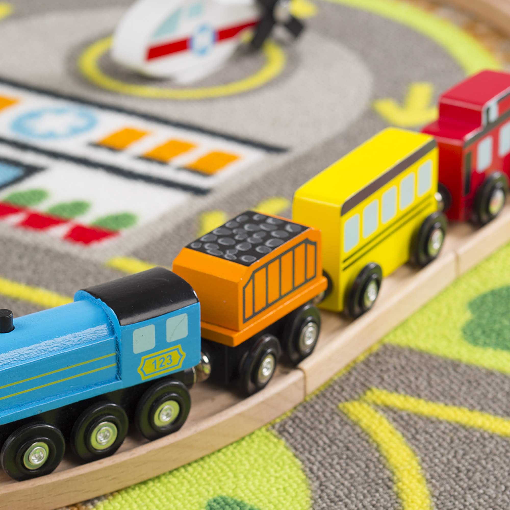Foto 6 | Alfombra Deportiva Melissa & Doug Deluxe Para Múltiples Vehículos, 19 Vehículos - Venta Internacional.