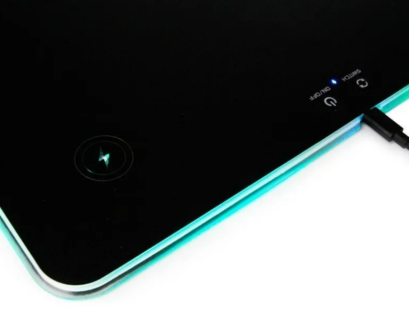 Foto 4 | Mouse Pad Gamer Xtellar XTLLAR5671 con Carga Inalámbrica y Luz RGB