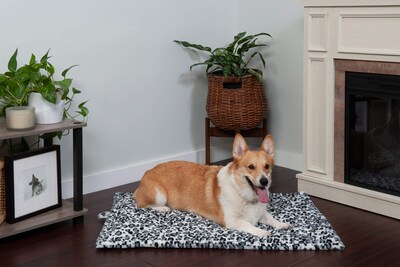 Foto 5 | Cama Para Gatos Furhaven Thermanap, Autocalentable, Lavable, Diseño De Leopardo De Las Nieves - Venta Internacional.