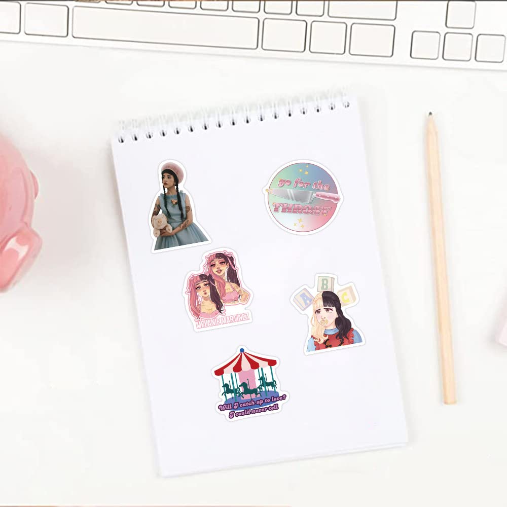 Foto 7 | Set De Pegatinas Melanie Martinez De Vinilo Impermeable (50 Unidades) - Venta Internacional.