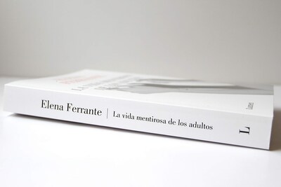 Foto 2 | Libro Lumen La Vida Mentirosa De Los Adultos/la Vida Mentirosa De Los Adultos - Venta Internacional.