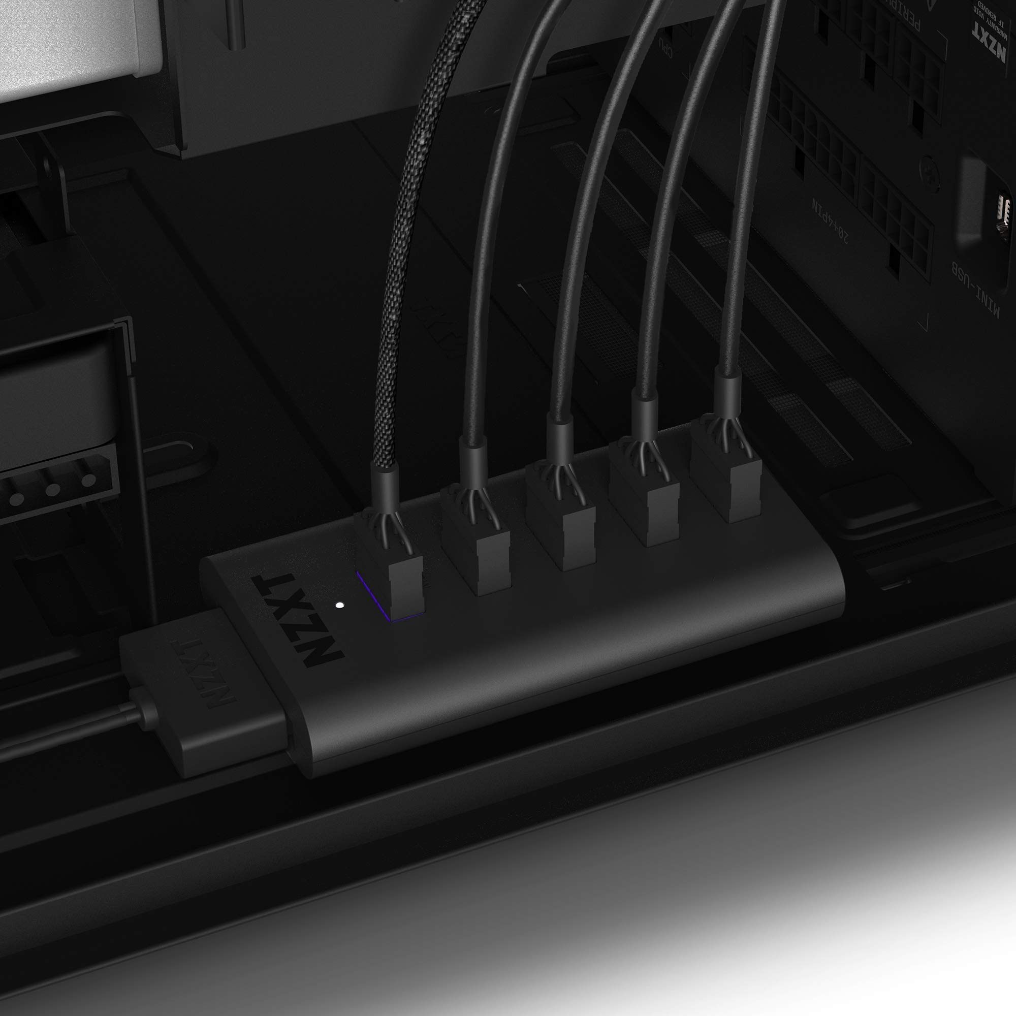 Foto 7 | Hub Usb Interno Nzxt Ac-iusbh-m3 Con 4 Puertos Usb 2.0 - Venta Internacional.