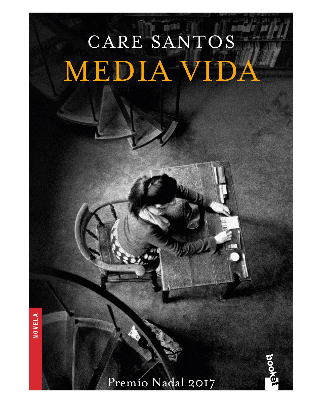 Foto 2 pulgar | Libro ''media Vida''