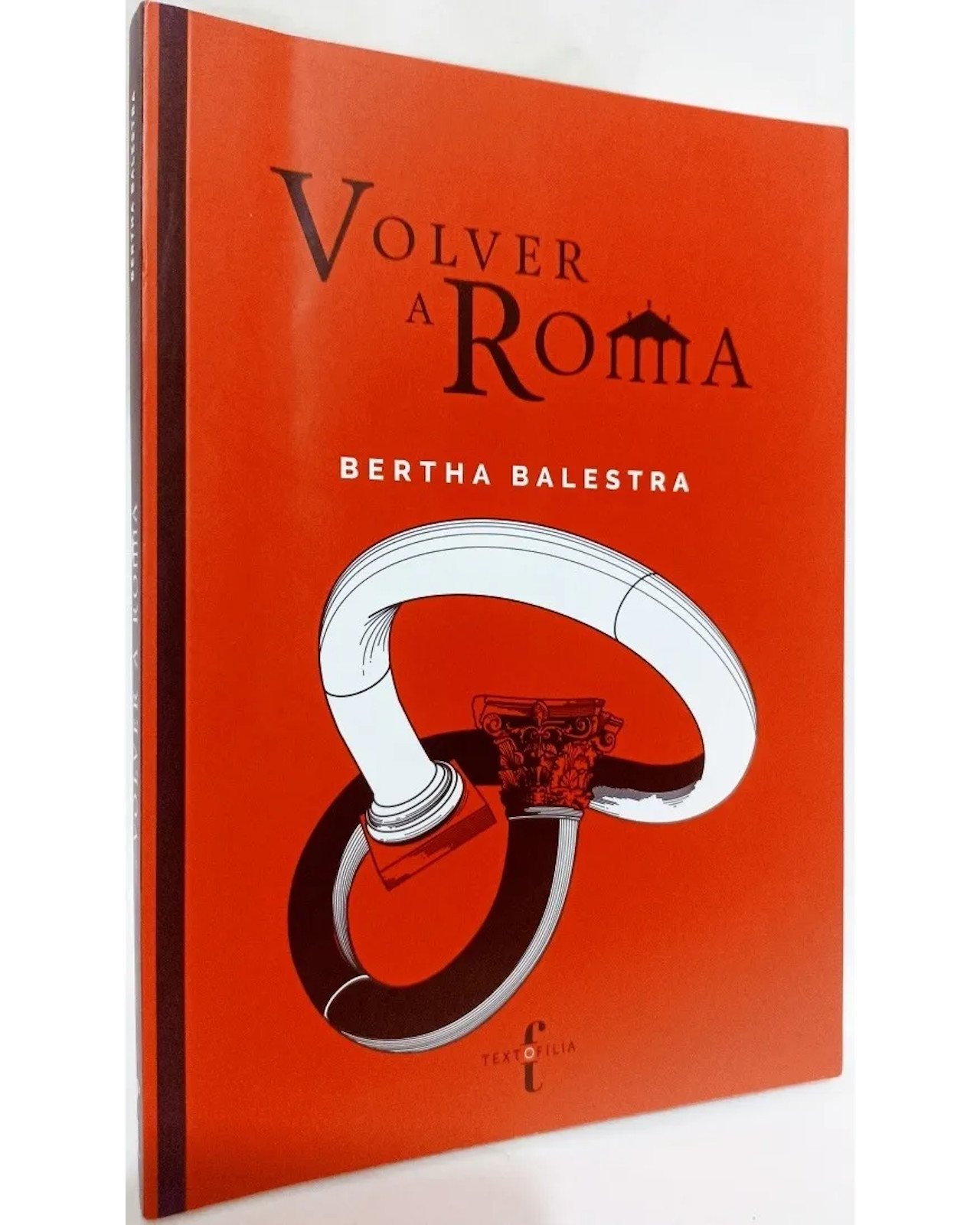 Foto 2 pulgar | Libro ''volver a roma''