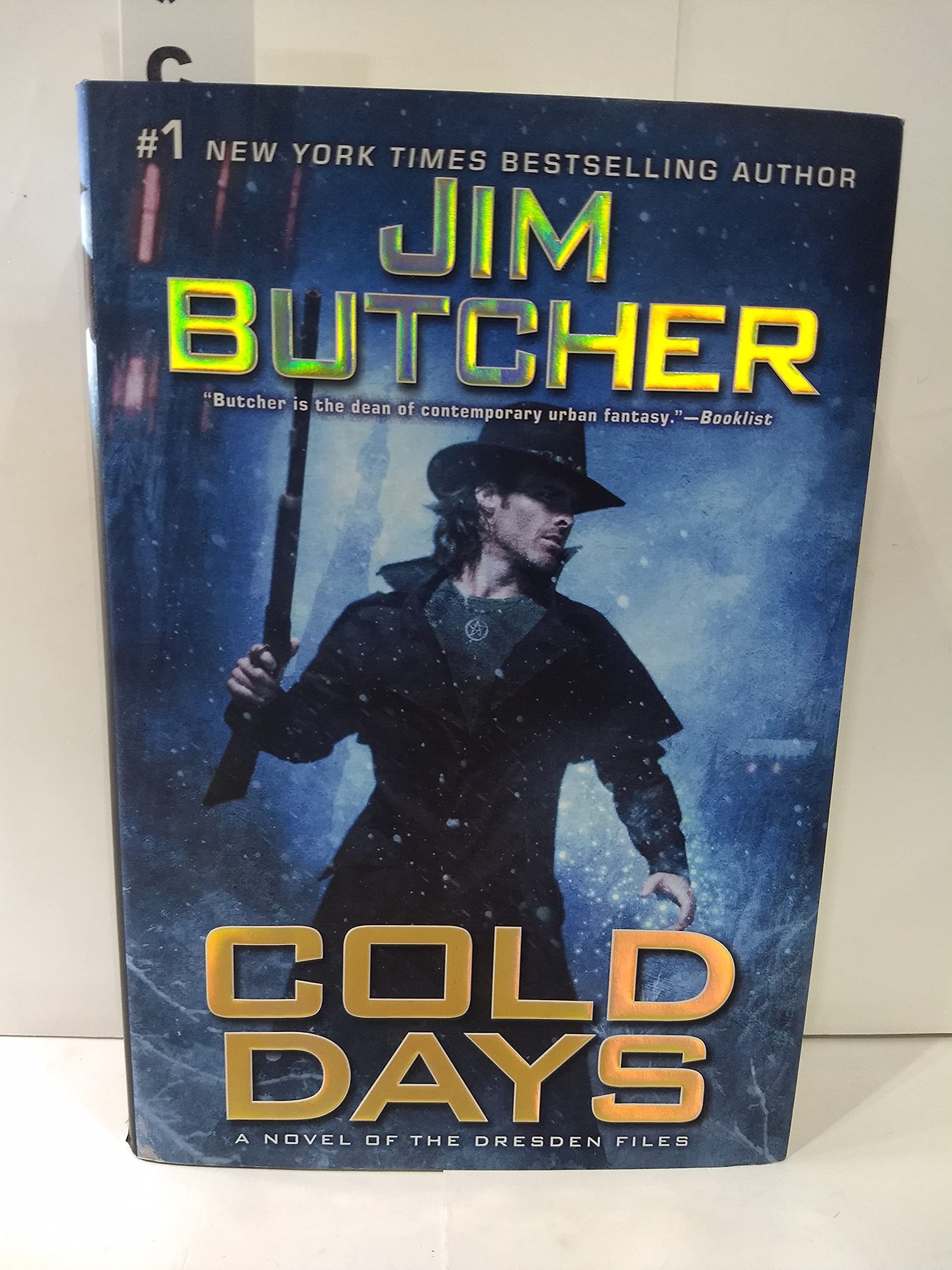 Foto 2 pulgar | Cold Days: A Novel Of The Dresden Files - Venta Internacional.