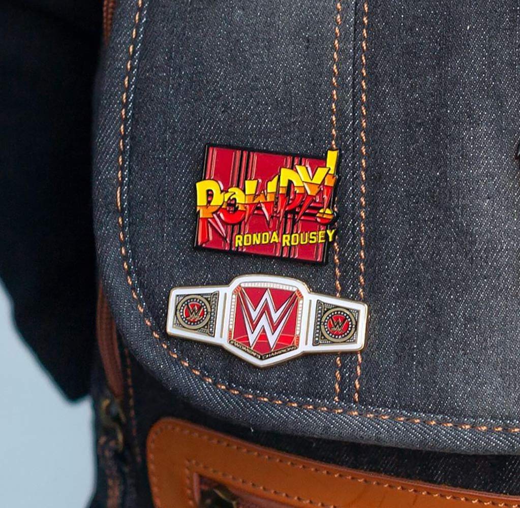 Foto 5 pulgar | Set De Alfileres De Coleccionista Wwe Rowdy Ronda Rousey Campeona Femenina - Venta Internacional.