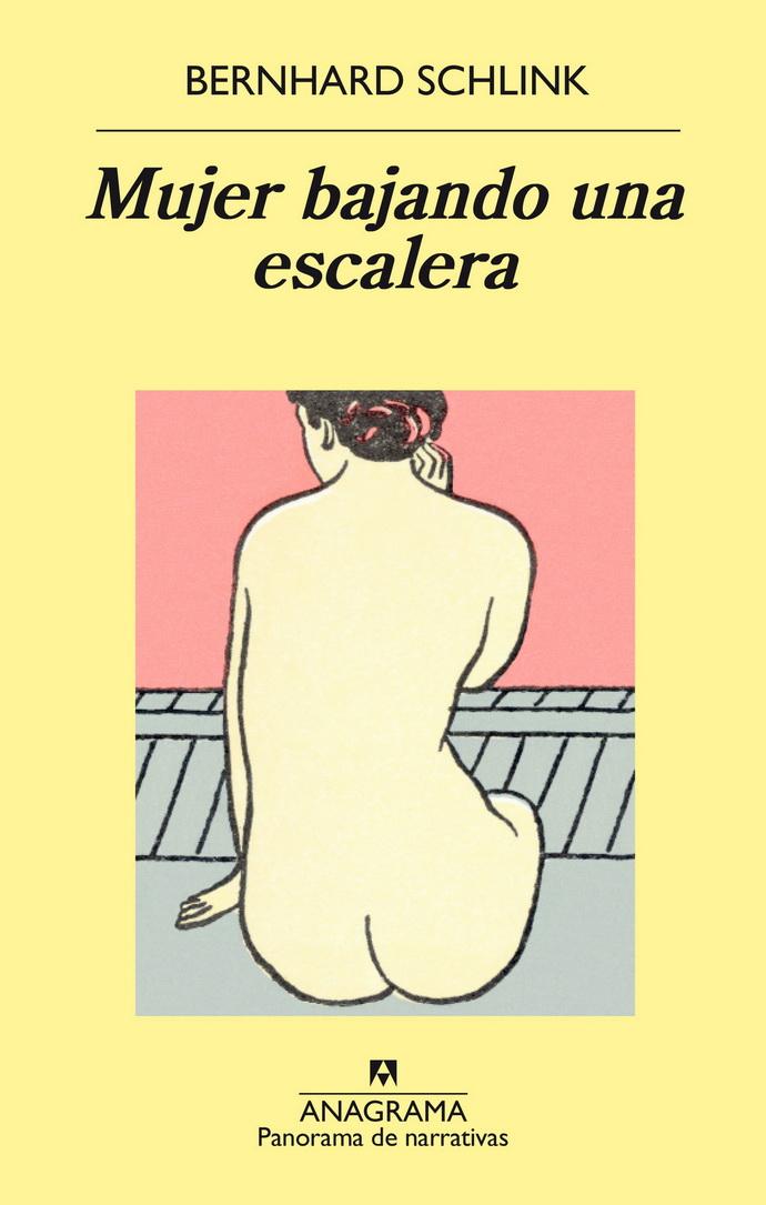 Foto 2 pulgar | Mujer Bajando Una Escalera