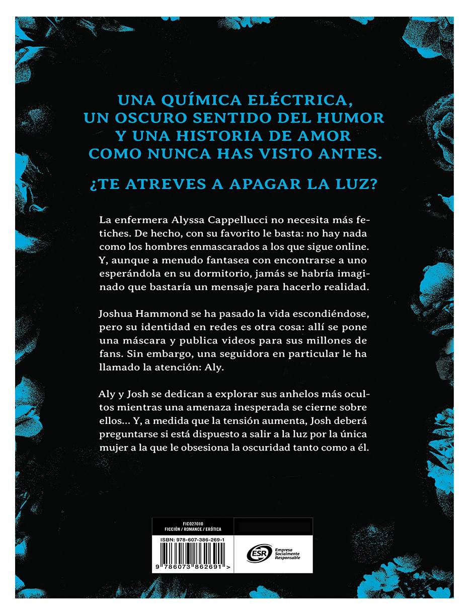 Foto 4 pulgar | Libro “a Oscuras (adéntrate En La Oscuridad 1)”  La Pareja Que Mata Unida Se Mantiene Unida Autora: Navessa